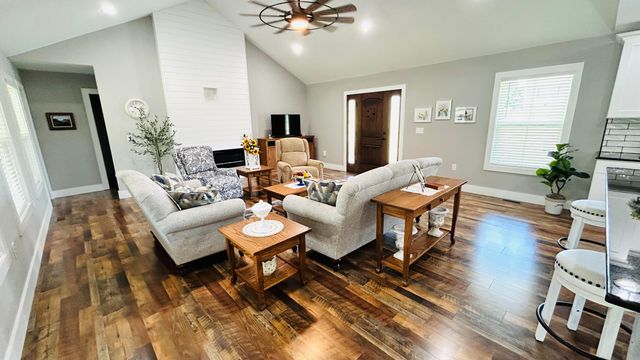 10 Nolan Drive, Corbin, KY 40701
