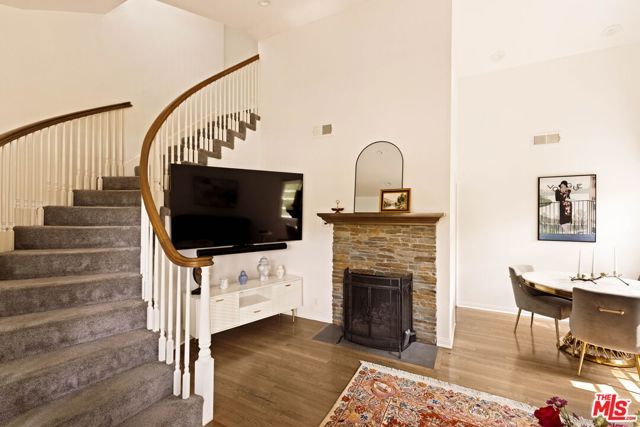 2706 Malcolm Avenue, Los Angeles, CA 90064