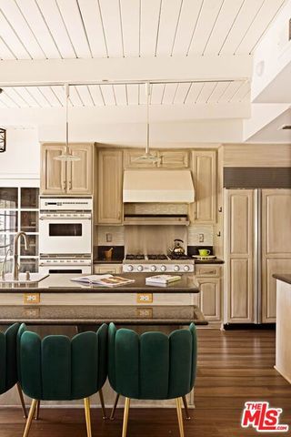 2706 Malcolm Avenue, Los Angeles, CA 90064