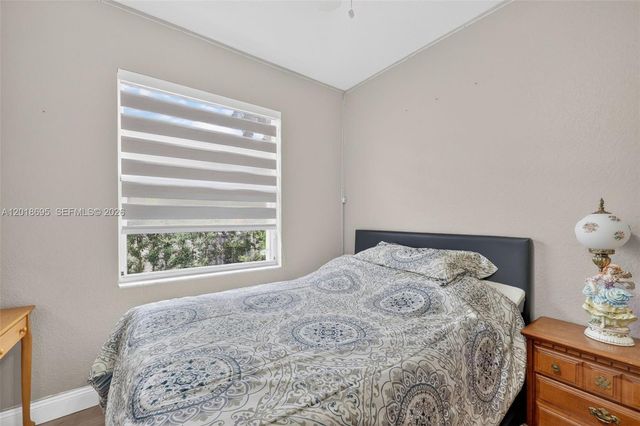 3985 NE 15th St, Homestead, FL 33033