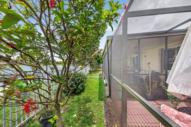 3985 NE 15th St, Homestead, FL 33033