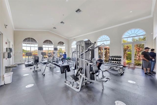 3985 NE 15th St, Homestead, FL 33033
