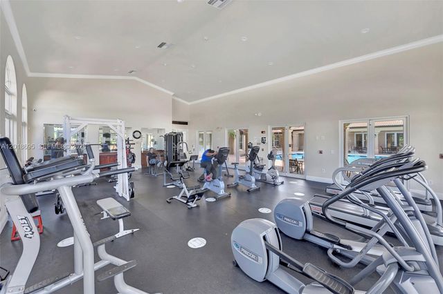 3985 NE 15th St, Homestead, FL 33033