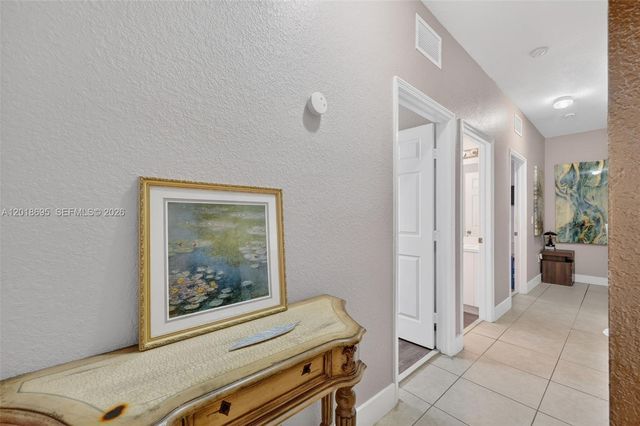 3985 NE 15th St, Homestead, FL 33033