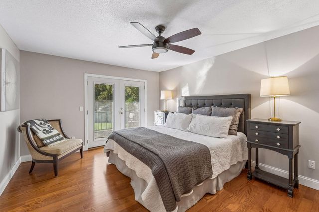 6521 Leesborough Avenue, Eden Prairie, MN 55346