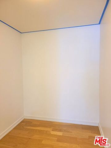 801 S Grand Avenue 1209, Los Angeles, CA 90017