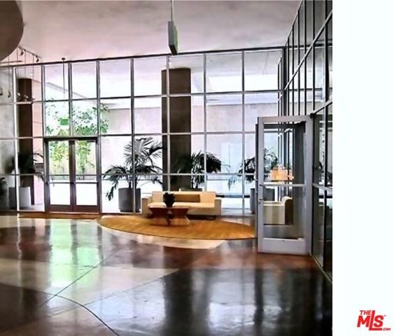 801 S Grand Avenue 1209, Los Angeles, CA 90017