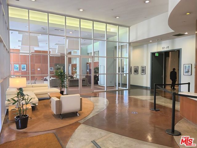 801 S Grand Avenue 1209, Los Angeles, CA 90017