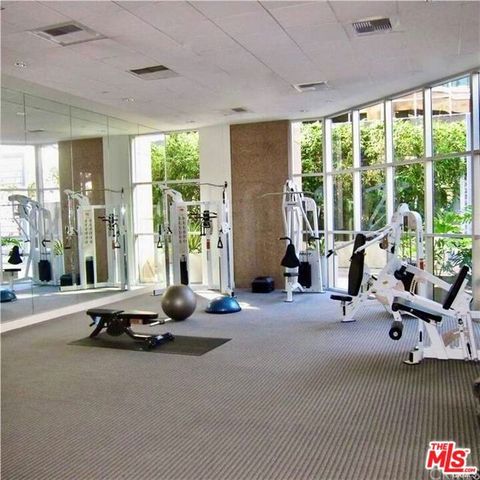 801 S Grand Avenue 1209, Los Angeles, CA 90017