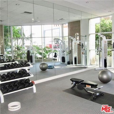 801 S Grand Avenue 1209, Los Angeles, CA 90017