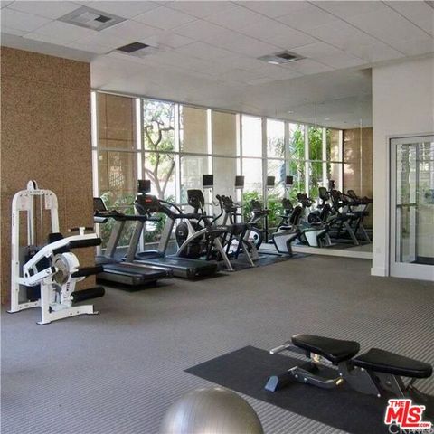801 S Grand Avenue 1209, Los Angeles, CA 90017