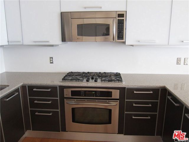 801 S Grand Avenue 1209, Los Angeles, CA 90017