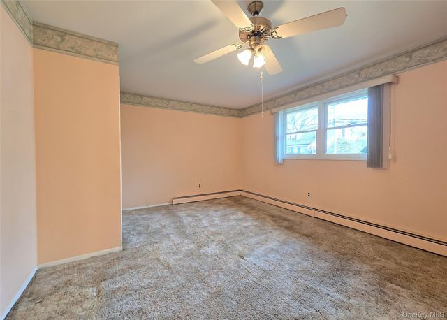 240 N 3rd Street, Ronkonkoma, NY 11779