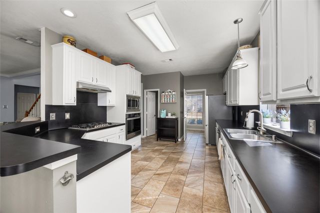 14014 Gray Bear Circle, Cypress, TX 77429