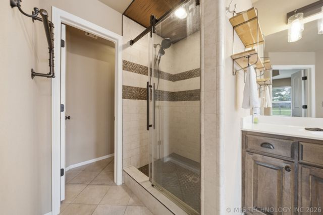 10104 N 142nd Avenue E, Owasso, OK 74055