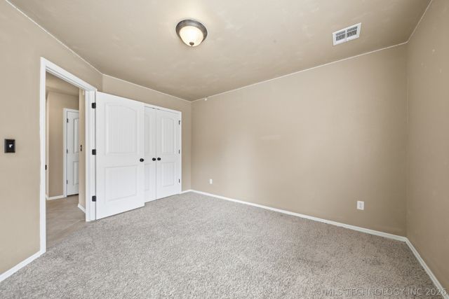 10104 N 142nd Avenue E, Owasso, OK 74055