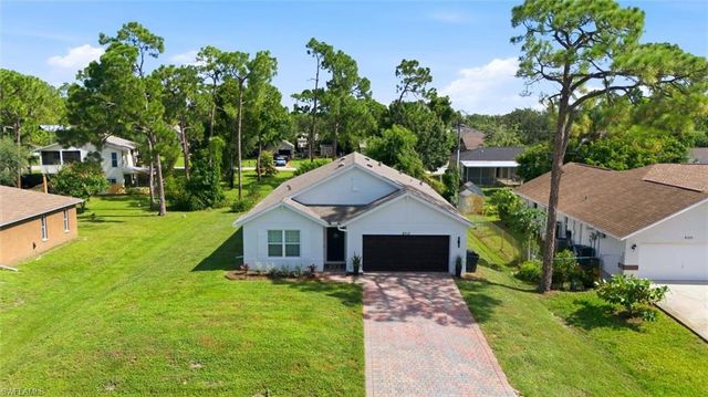8313 Trillium RD, Fort Myers, FL 33967