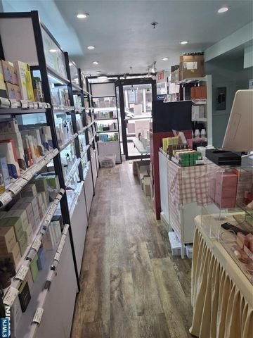 1626 palisade, Fort Lee, NJ 07024