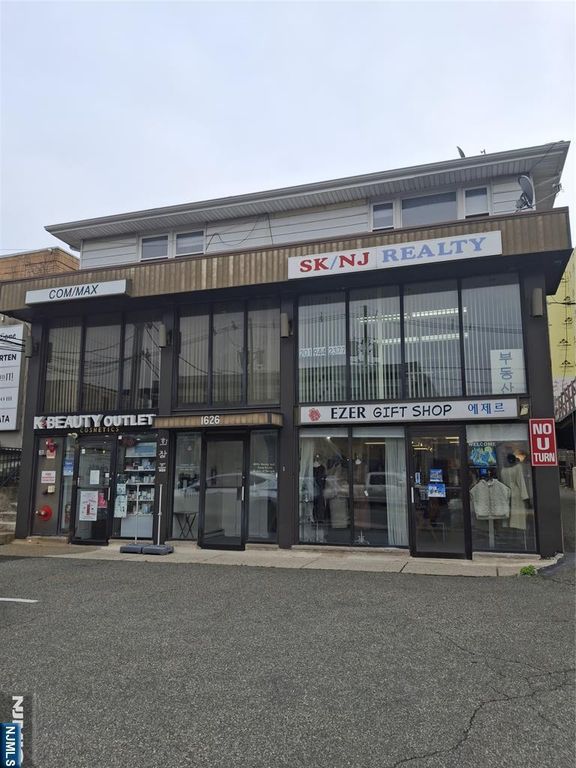 1626 palisade, Fort Lee, NJ 07024