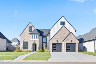 202 Sabal Grove Lane, Youngsville, LA 70592