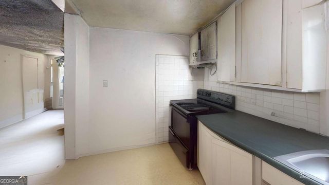 2313 Poplar Avenue, Morrow, GA 30260