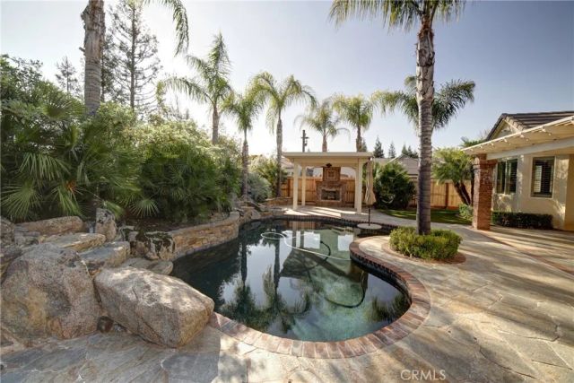 3350 Buckingham, Clovis, CA 93619