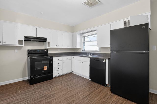 1030 RICHLAND DR, Memphis, TN 38116