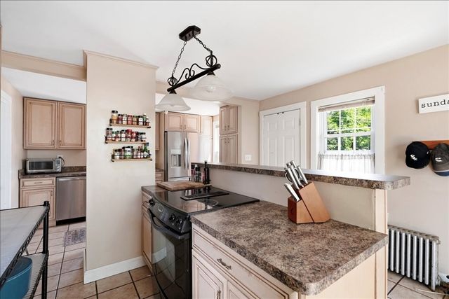 113 Temple St, Whitman, MA 02382