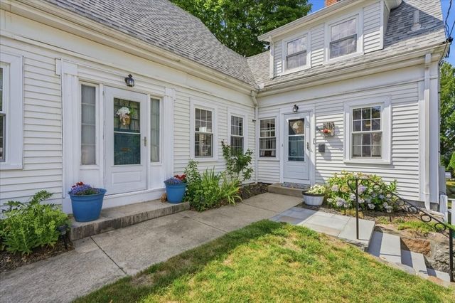 113 Temple St, Whitman, MA 02382