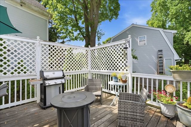 113 Temple St, Whitman, MA 02382