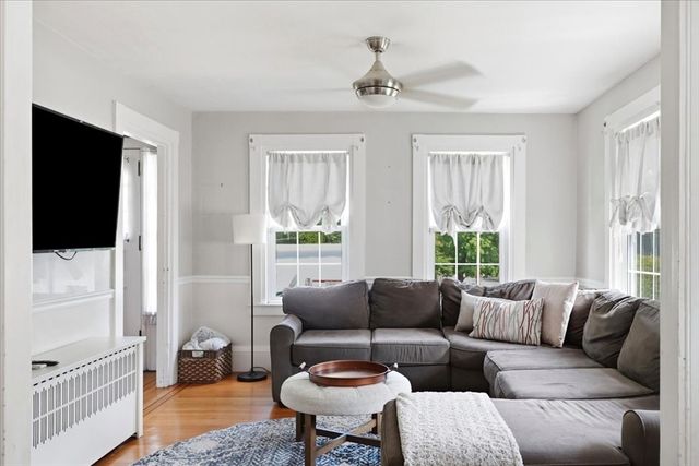 113 Temple St, Whitman, MA 02382