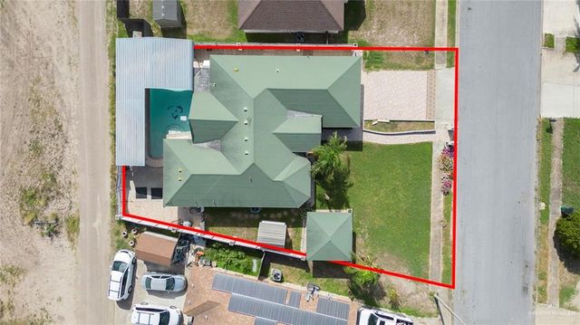 1903 E Bugambilia Avenue, Hidalgo, TX 78557