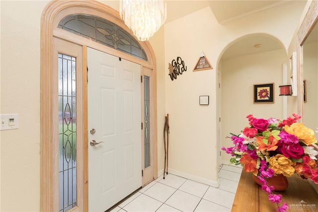 1903 E Bugambilia Avenue, Hidalgo, TX 78557