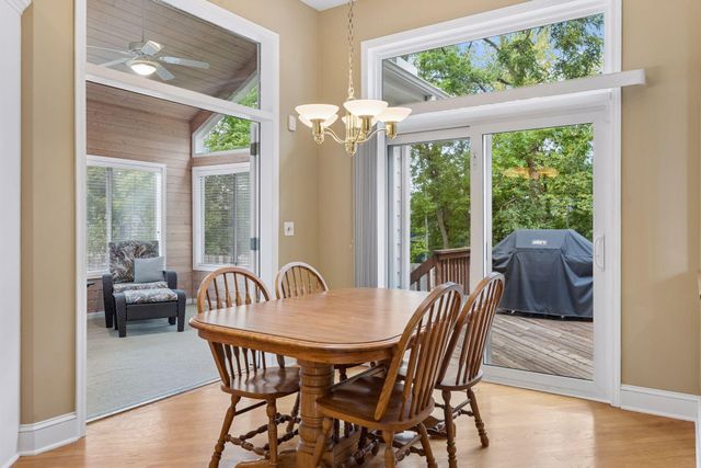 7524 Auto Club Circle, Bloomington, MN 55438