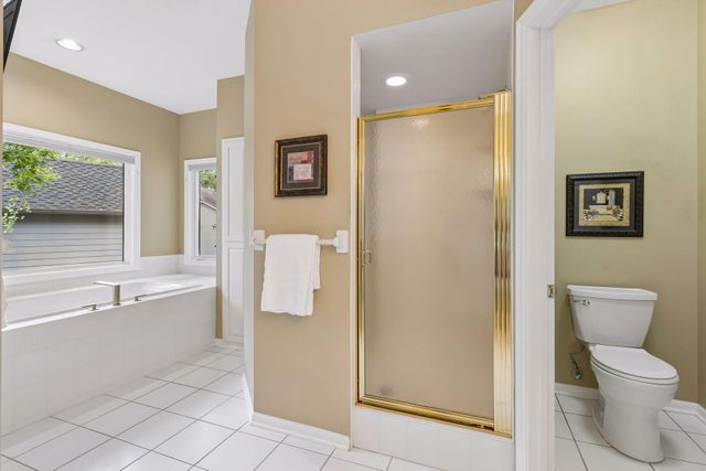 7524 Auto Club Circle, Bloomington, MN 55438