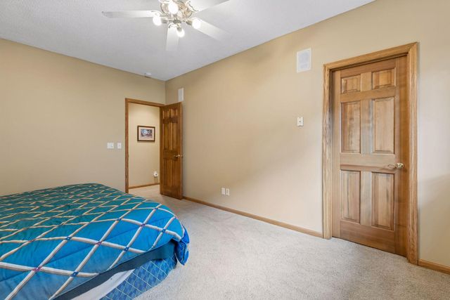 7524 Auto Club Circle, Bloomington, MN 55438