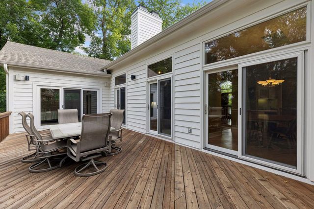 7524 Auto Club Circle, Bloomington, MN 55438