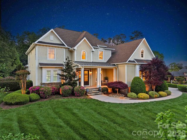 109 Kingsbury Court, Mooresville, NC 28117