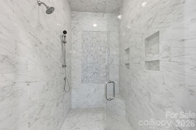 109 Kingsbury Court, Mooresville, NC 28117