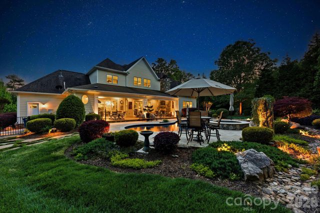 109 Kingsbury Court, Mooresville, NC 28117