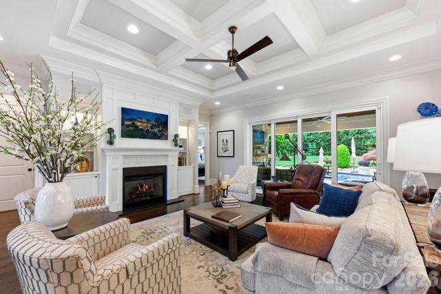 109 Kingsbury Court, Mooresville, NC 28117