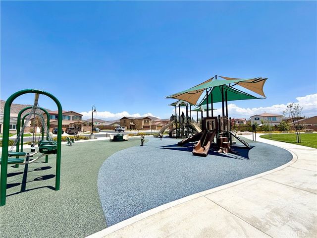 30607 Cyclone Avenue, Winchester, CA 92596