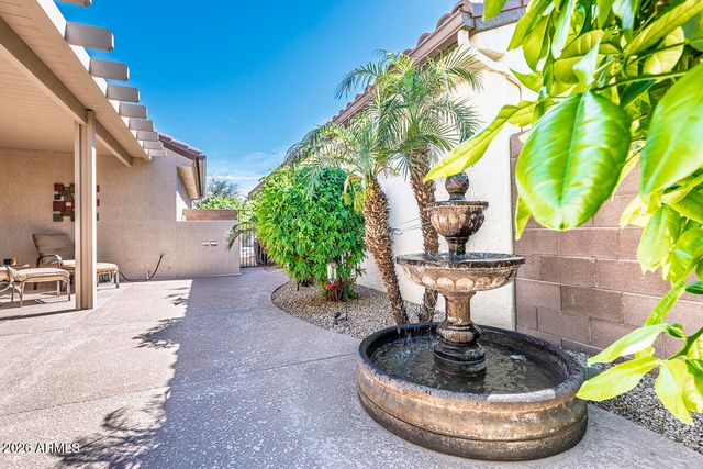 15931 W AUTUMN Circle, Surprise, AZ 85374