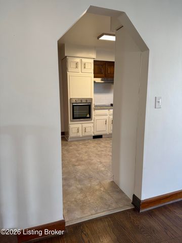 1326 Phyllis Ave, Louisville, KY 40215