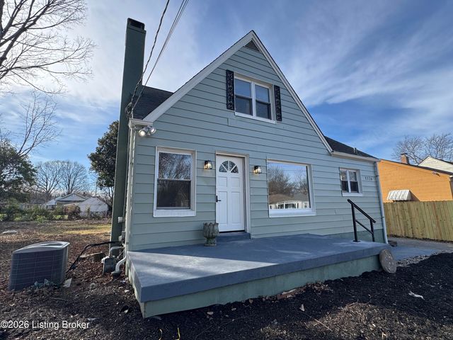 1326 Phyllis Ave, Louisville, KY 40215