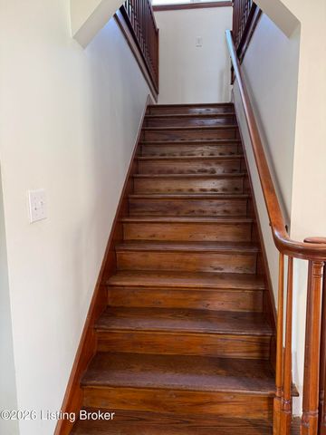 1326 Phyllis Ave, Louisville, KY 40215