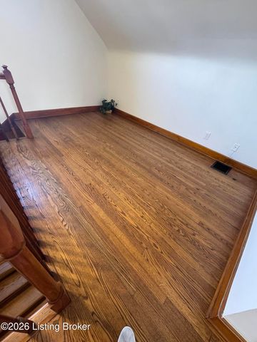 1326 Phyllis Ave, Louisville, KY 40215