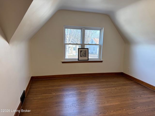 1326 Phyllis Ave, Louisville, KY 40215