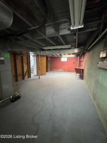 1326 Phyllis Ave, Louisville, KY 40215