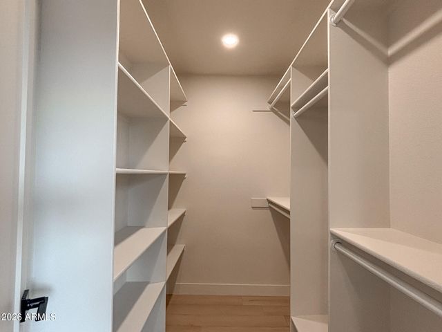 2741 E SYLVIA Street, Phoenix, AZ 85032